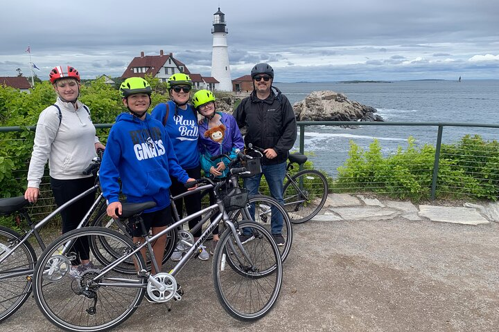 Lighthouse Bicycle Tour from South Portland with 4 Lighthouses - Photo 1 of 8